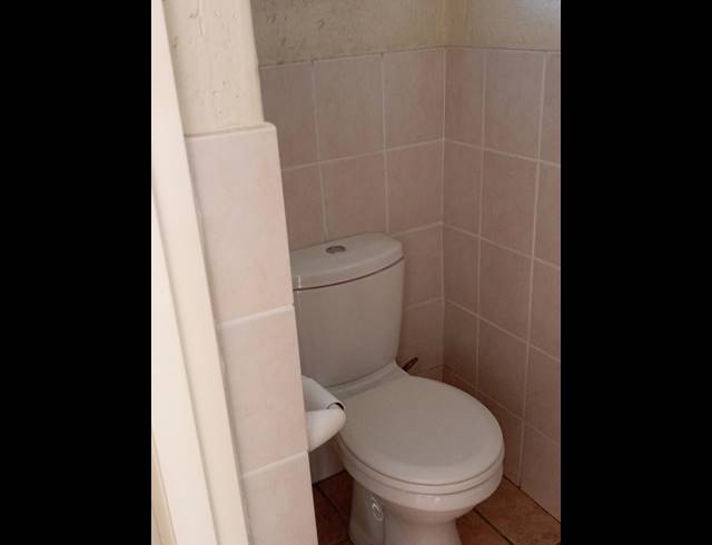 1 BEDROOM APARTMENT FOR SALE IN PAULSHOF